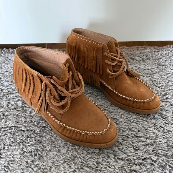 UGG Caleb chestnut fringe booties - Picture 4 of 5